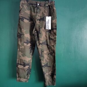 Almost Famous Camouflage NWT Jogger Pants Size XL